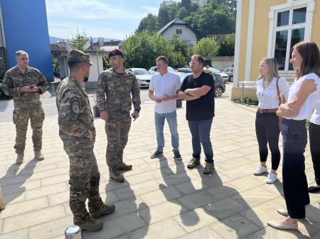 Pomoč pripadnikov SV v občini Ravne po neurju (9)